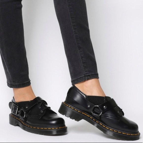 New Dr Martens Fulmar Polished Leather 